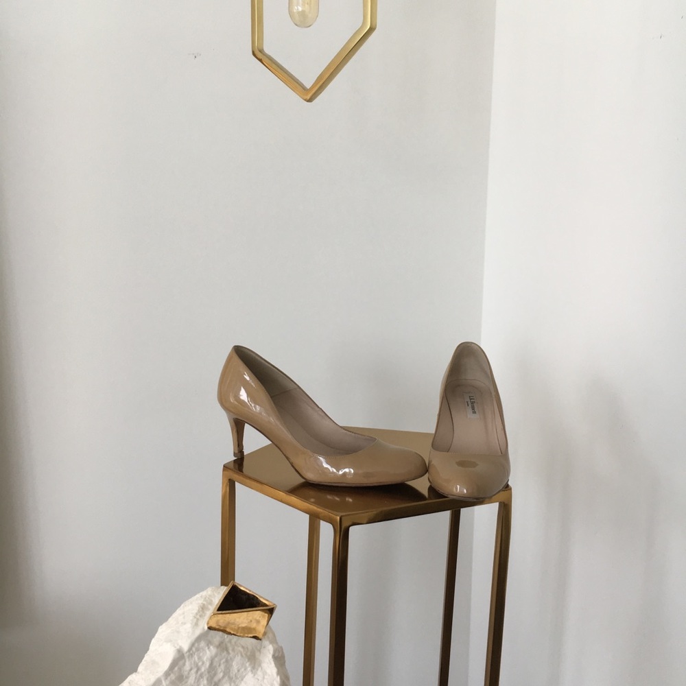 Classic and comfortable pumps